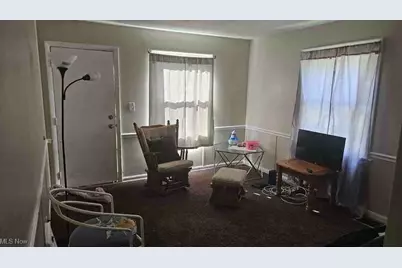 1093 Joy Avenue, Akron, OH 44306 - Photo 2