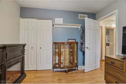 2063 Woodland Trace, Youngstown, OH 44515 - Photo 16