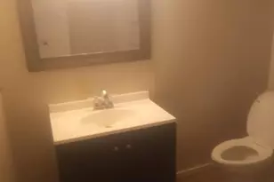 547 Van Everett Ave, Akron, OH 44306 - Photo 4