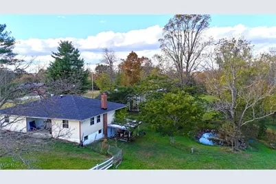 966 State Route 555, Little Hocking, OH 45742 - Photo 2