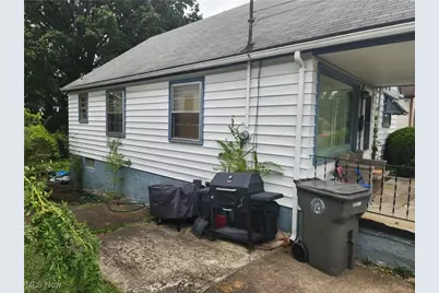 564 Miller Street, Youngstown, OH 44502 - Photo 2