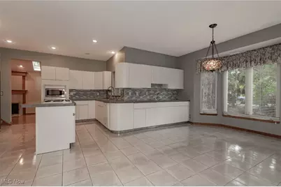 7610 Lexington Avenue, Loveland, OH 44103 - Photo 8