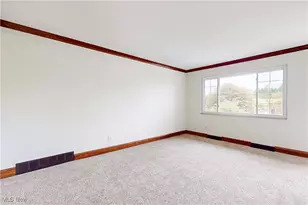 240 Stardust Dr, Wintersville, OH 43953 - Photo 6