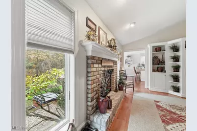 100 Clearwater Cove S, Austintown, OH 44515 - Photo 6