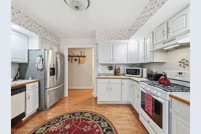 100 Clearwater Cove S, Austintown, OH 44515 - Photo 10