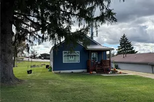 910 Orchard Hill Rd, Zanesville, OH 43701 - Photo 2