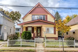 3492 W 56th St, Loveland, OH 44102 - Photo 2