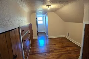 17111 Ridgeton Dr, Loveland, OH 44128 - Photo 16