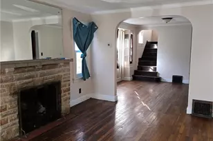 17111 Ridgeton Dr, Loveland, OH 44128 - Photo 4