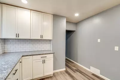 468 Delmar Avenue, Akron, OH 44310 - Photo 16