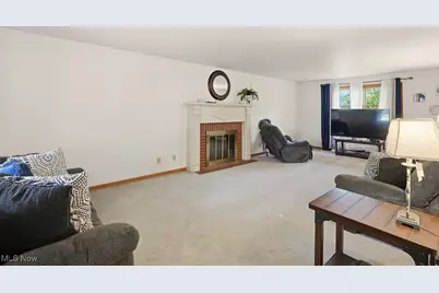 462 Pickwick Lane, Tallmadge, OH 44278 - Photo 4