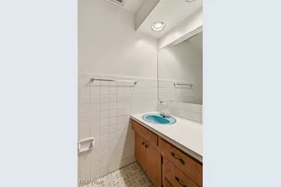 462 Pickwick Lane, Tallmadge, OH 44278 - Photo 6