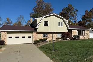1720 Buena Vista Dr, Coshocton, OH 43812 - Photo 2