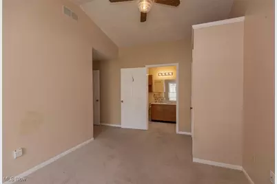 1471 Bancroft Street, Cuyahoga Falls, OH 44221 - Photo 14