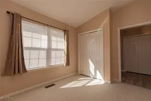 1471 Bancroft St, Cuyahoga Falls, OH 44221 - Photo 4