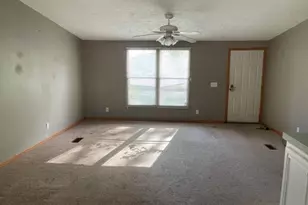 3250 Maysville Pike, Zanesville, OH 43701 - Photo 10