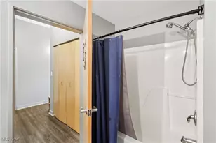 1951 W 26th St, Loveland, OH 44113 - Photo 28
