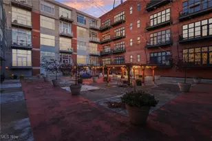 1951 W 26th St, Loveland, OH 44113 - Photo 32