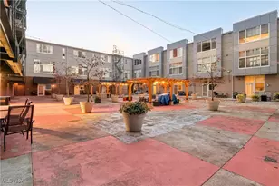 1951 W 26th St, Loveland, OH 44113 - Photo 30