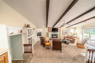 1820 Rockefeller Rd, Wickliffe, OH 44092 - Photo 2