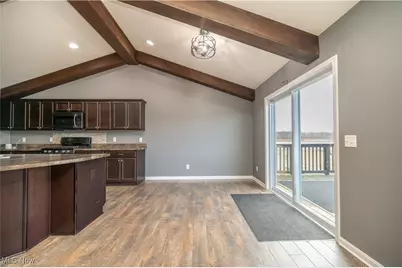 520 S Newton Falls Road, Diamond, OH 44412 - Photo 14