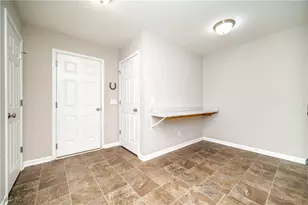 520 S Newton Falls Rd, Diamond, OH 44412 - Photo 18