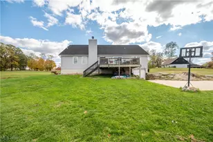 520 S Newton Falls Rd, Diamond, OH 44412 - Photo 38