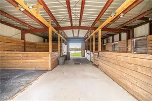 520 S Newton Falls Rd, Diamond, OH 44412 - Photo 42