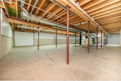 520 S Newton Falls Road, Diamond, OH 44412 - Photo 34