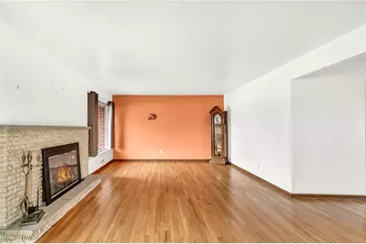 1691 E Parkhaven Drive, Green Hills, OH 44131 - Photo 6