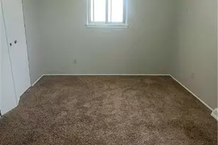 1727 W 19th St, Lorain, OH 44052 - Photo 12