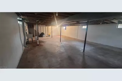 1727 W 19th Street, Lorain, OH 44052 - Photo 14