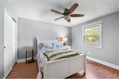 1280 Meadowview Lane, Amherst, OH 44001 - Photo 16