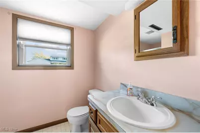 1280 Meadowview Lane, Amherst, OH 44001 - Photo 12