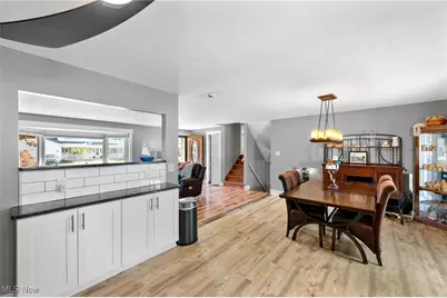 1280 Meadowview Lane, Amherst, OH 44001 - Photo 6