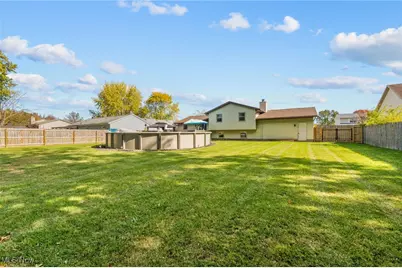 1280 Meadowview Lane, Amherst, OH 44001 - Photo 28