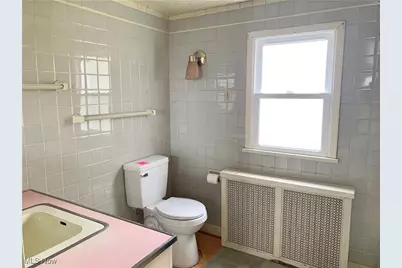 206 N 3rd Street, Toronto, OH 43964 - Photo 24