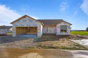 230 Clifton Ln, Rittman, OH 44270 - Photo 2