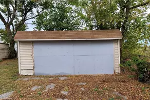 7510 Brinsmade Ave, Loveland, OH 44102 - Photo 2