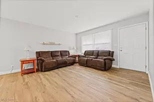 549 Linwood Dr, Alliance, OH 44601 - Photo 8