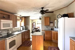 10376 Brosius Rd, Garrettsville, OH 44231 - Photo 10