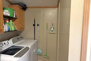 10376 Brosius Rd, Garrettsville, OH 44231 - Photo 22