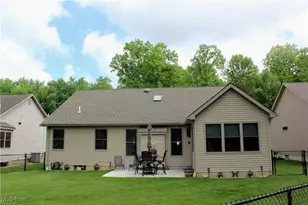 116 Lucretia Ln, Columbiana, OH 44408 - Photo 16