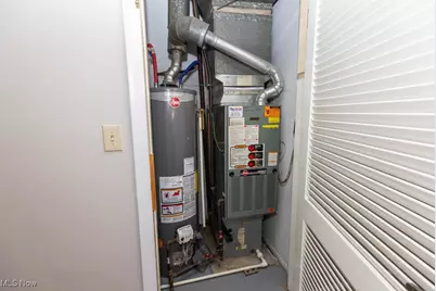 4186 Saint James, Brunswick, OH 44212 - Photo 14