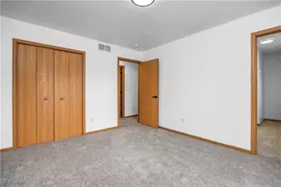 132 Warden Ave, Elyria, OH 44035 - Photo 24