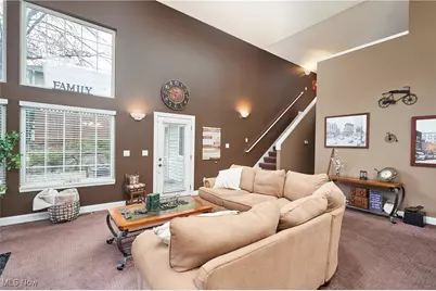 108 Furnace Run Drive, Akron, OH 44307 - Photo 6