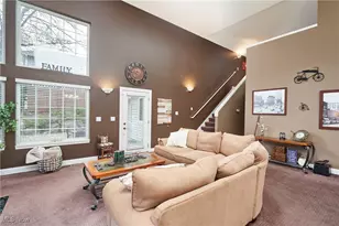 108 Furnace Run Dr, Akron, OH 44307 - Photo 6