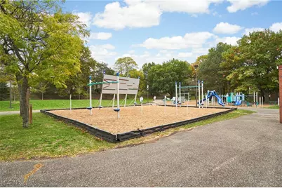 108 Furnace Run Drive, Akron, OH 44307 - Photo 24