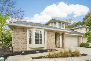 108 Furnace Run Dr, Akron, OH 44307 - Photo 2