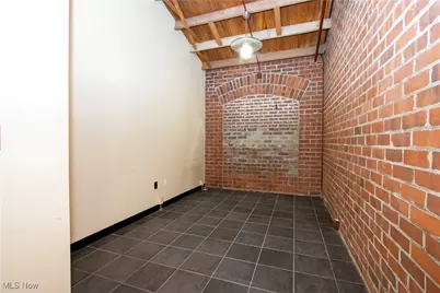 160 S Columbus Avenue, Wooster, OH 44691 - Photo 12